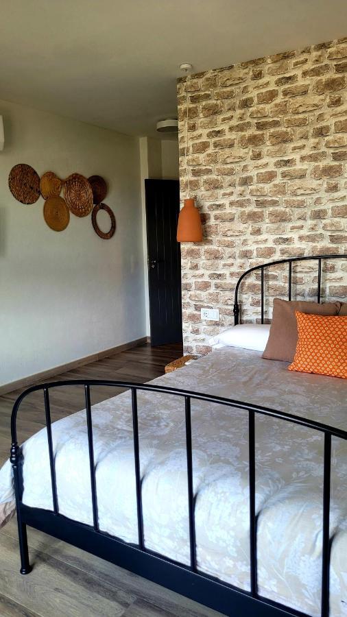 Casas del Cerro Casas Rurales Maribel - Complejo Moradas Del Cerro 1 - Suites Con Jacuzzi En Alcala Del Jucar المظهر الخارجي الصورة