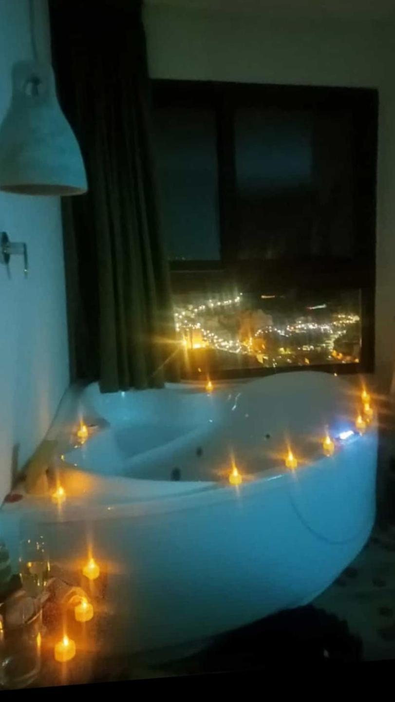Casas del Cerro Casas Rurales Maribel - Complejo Moradas Del Cerro 1 - Suites Con Jacuzzi En Alcala Del Jucar الغرفة الصورة