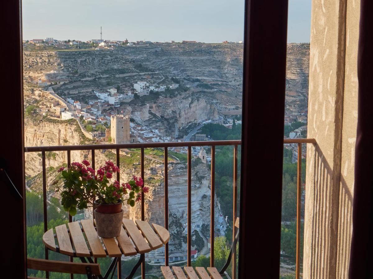 Casas del Cerro Casas Rurales Maribel - Complejo Moradas Del Cerro 1 - Suites Con Jacuzzi En Alcala Del Jucar المظهر الخارجي الصورة